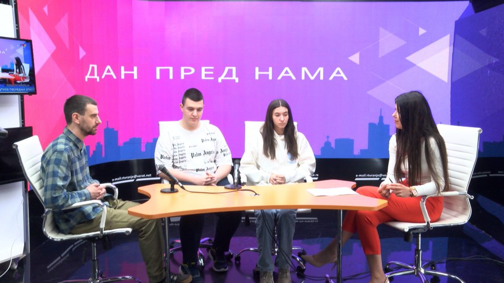 Андреј и Александра првонаграђени из математике