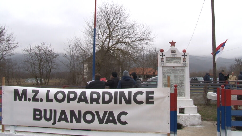 Лопардинце – сложно српско село