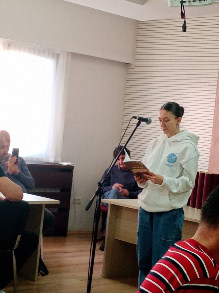 Александра Јовић освојила две награде за поезију и есеј