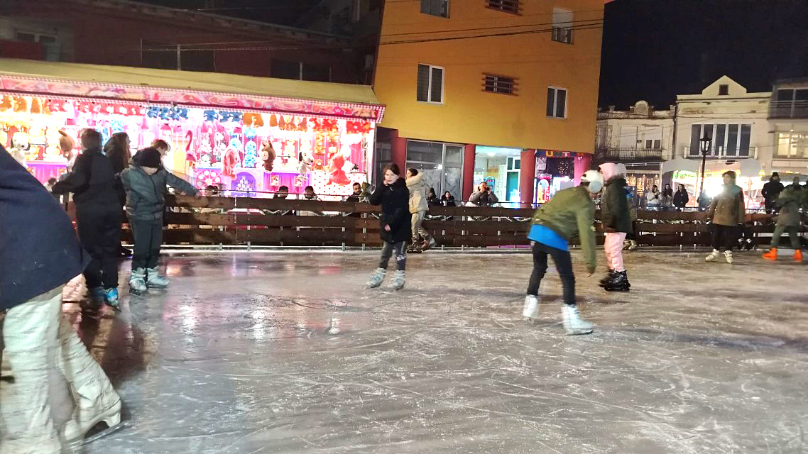 Отворено ,,Ледено језеро”