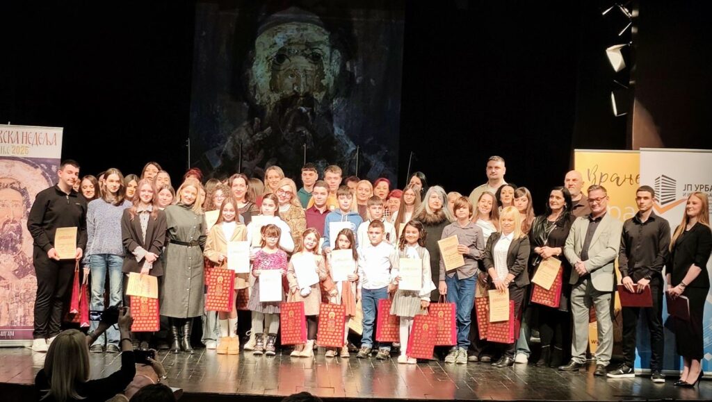 Промовисан лист Срећни дани и уручене награде најбољим ученицима