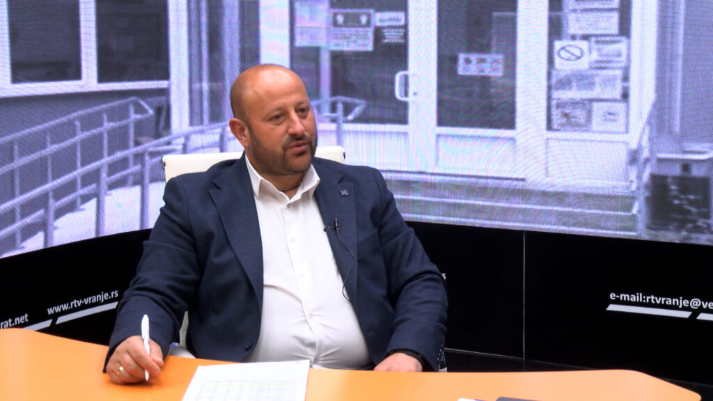 Расписани јавни позиви за запошљавање и самозапошљавање