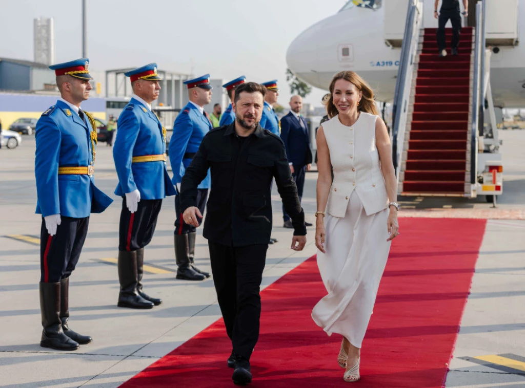 Зеленски стигао у Србију, дочекала га Дубравка Ђедовић Хандановић
