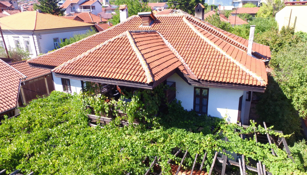 Прва кућа на два спрата – Кућа Јање Влајинца