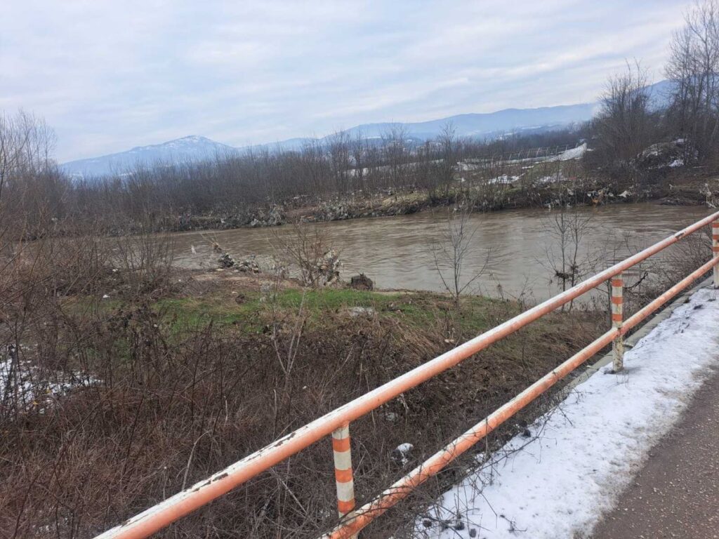 Укинута ванредна одбрана од поплава код Ћуковца