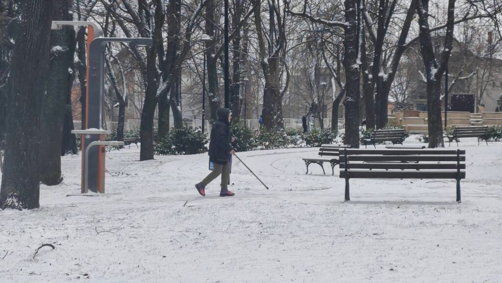 Забелело се и у Врању. Наредних дана знатно хладније