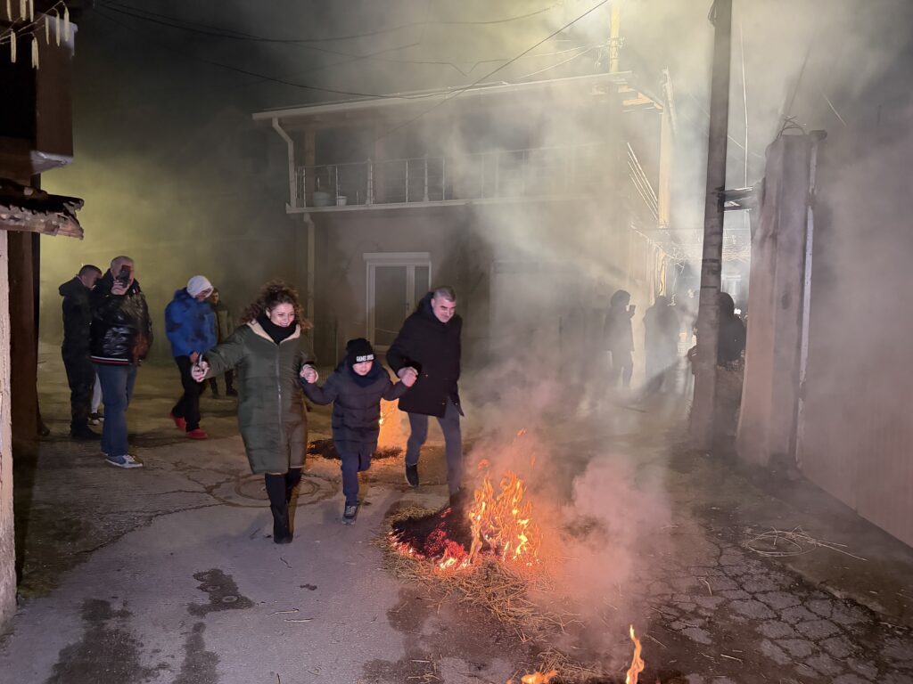 Прескакање Каравештице на Беле покладе