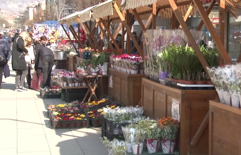 У сусрет осмом марту