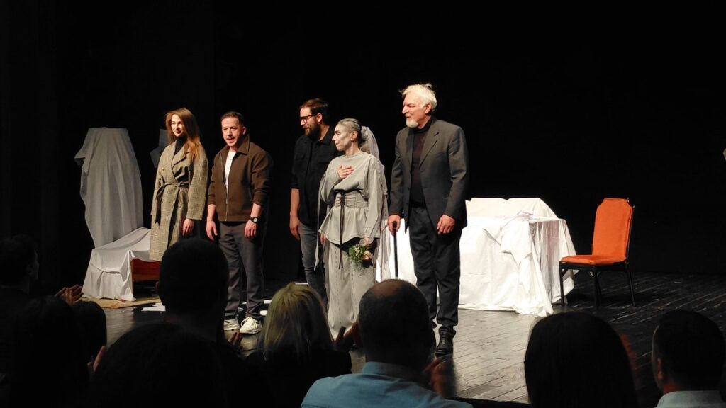 Премијерно изведене „Хладне руке“