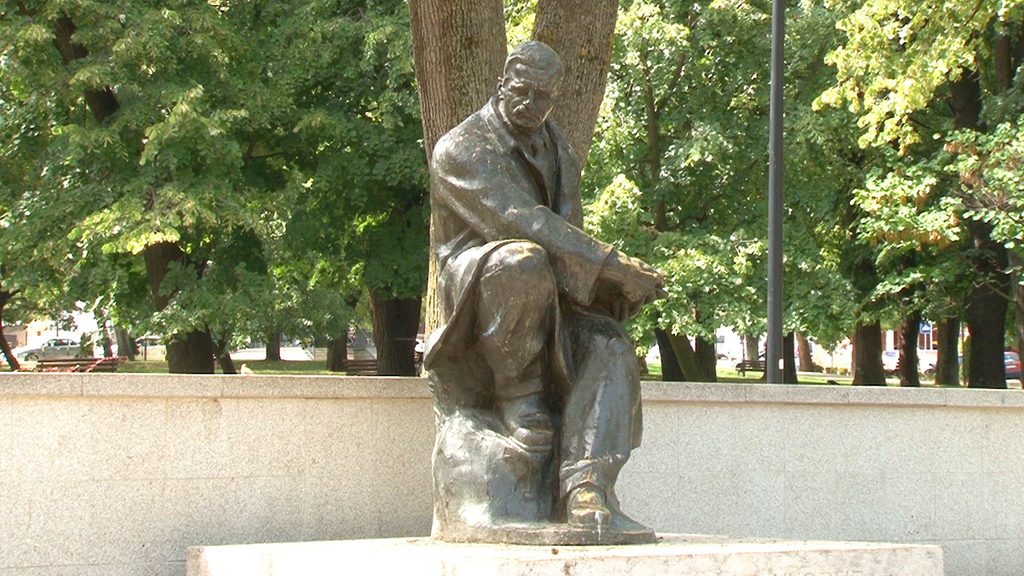 Споменик Бори Станковићу: Вечни подсетник на бесмртну врањску причу